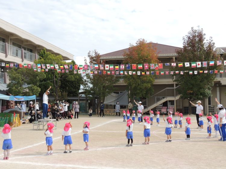 運動会満３歳児　開会式　高松東幼稚園体操